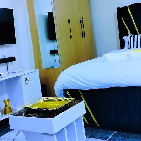 Bed and Breakfast Crown Z Towers Ruiru Экстерьер фото